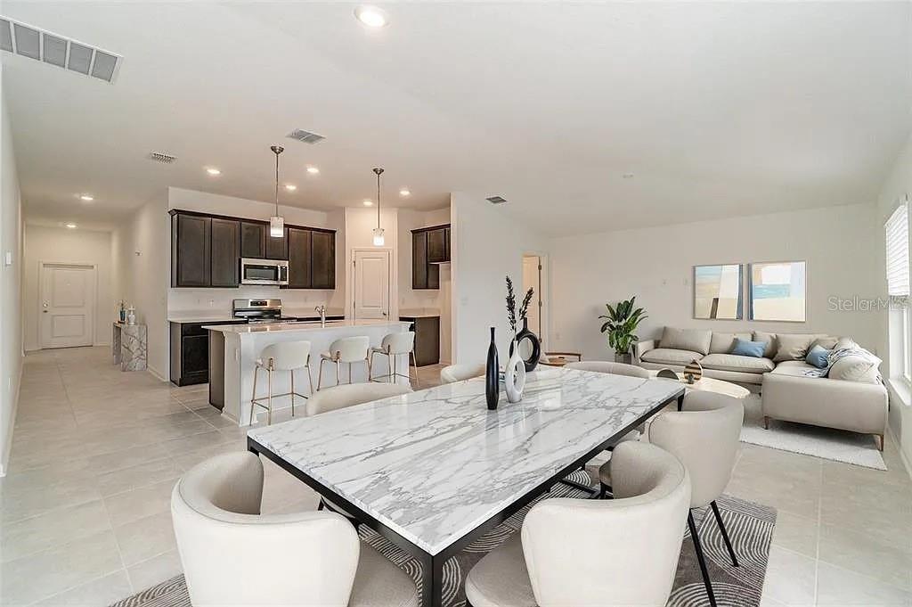 INTEGRATED LPGA PH B - Residential Lease