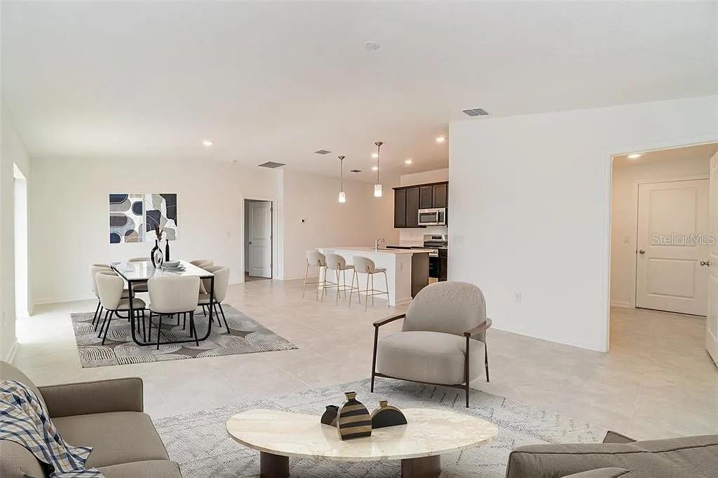 INTEGRATED LPGA PH B - Residential Lease