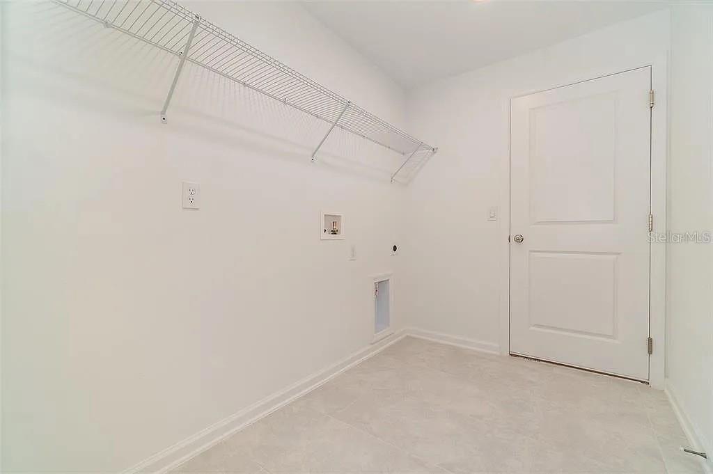 INTEGRATED LPGA PH B - Residential Lease