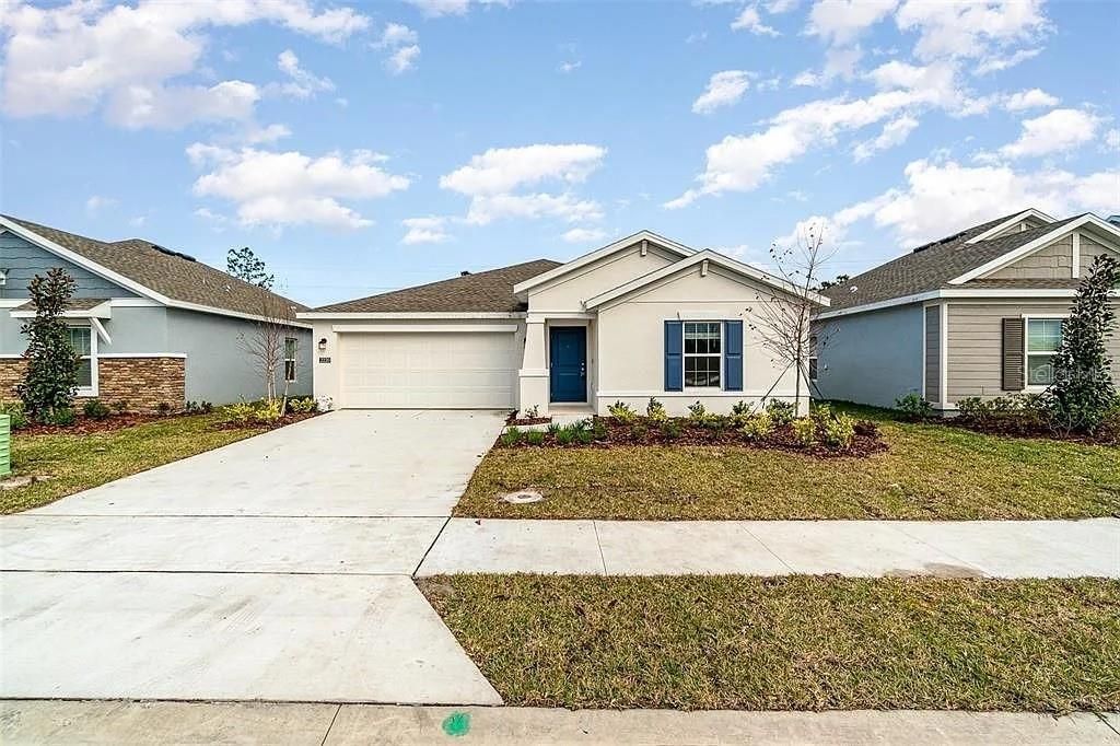 Photo of 2220 Green Valley Street, Daytona Beach, FL 32124 (MLS # V4946663)