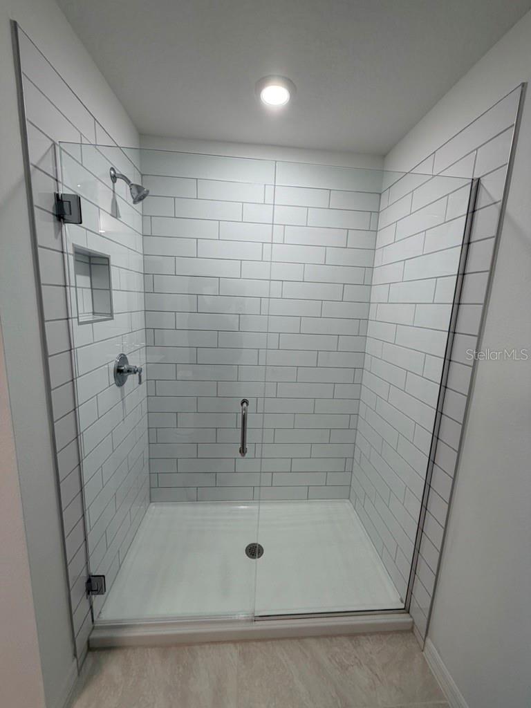 COVE AT NONA SOUND - Residential Lease