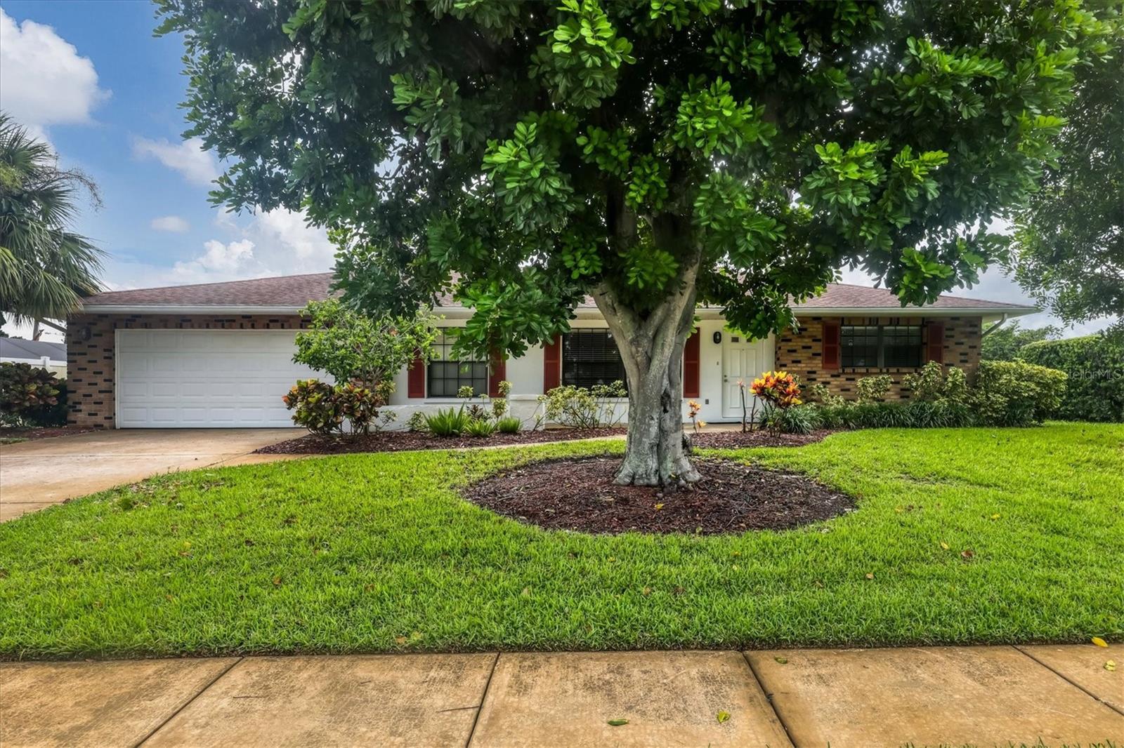 2107 42ND STREET W