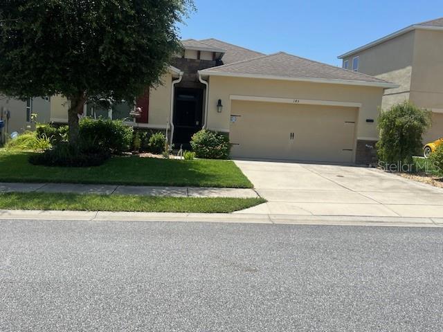 GORGEOUS 4 BEDROOM 2 BATH HOME. GRANITE COUNTER TOPS THROUGHOUT THE KITCHEN AND BATHROOMS. STAINLESS STEEL APPLIANCES, WALK IN PANTRY. LARGE ISLAND IN THIS OPEN FLOOR PLAN HOME. CERAMIC TILE IN THE MAIN LIVING AREAS, CARPET IN THE BEDROOMS. LOCATED MINUTES FROM SE PLAZA AND DOWNTOWN WINTER HAVEN. LOVELY AREA WITH LIKE HOMES. ONE OWNER HOME - PURCHASED FROM THE BUILDER - D R HORTON. CLOSE TO ALL OF THE ATTRACTIONS GREAT SHOPPING IN THIS LOCATION. A MUST SEE!!!