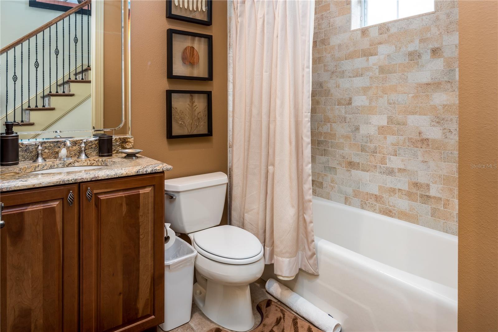 REUNION WEST VLGS NORTH - Residential