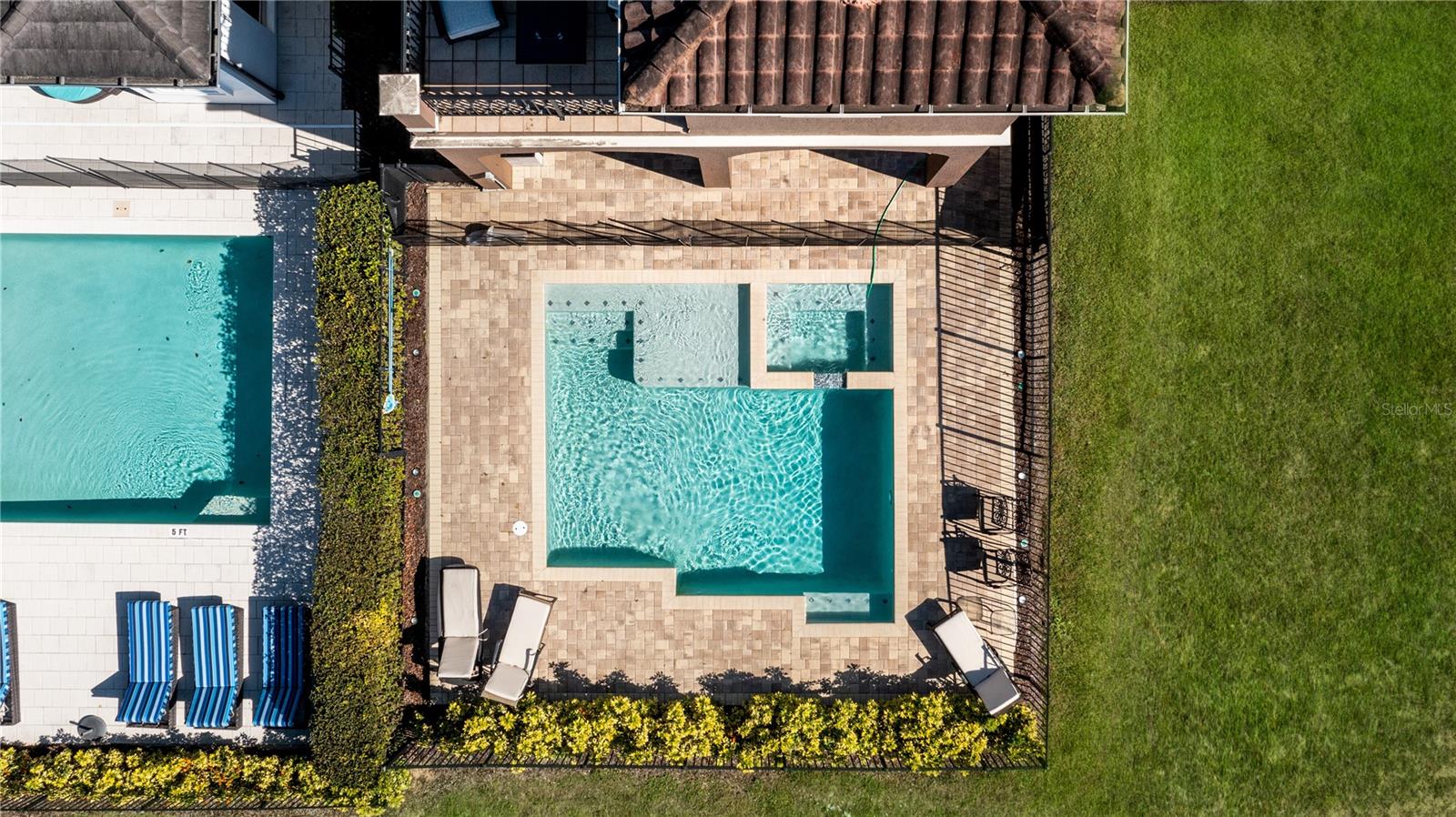 REUNION WEST VLGS NORTH - Residential