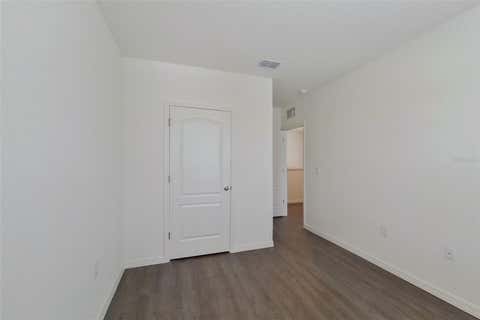 Tiny photo for 32122 Katelin Circle, Leesburg, FL 34748 (MLS # O6420599)