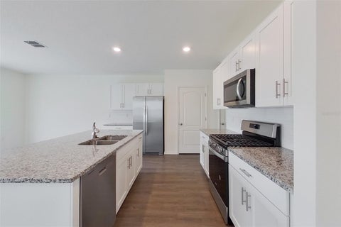 Tiny photo for 32122 Katelin Circle, Leesburg, FL 34748 (MLS # O6420599)