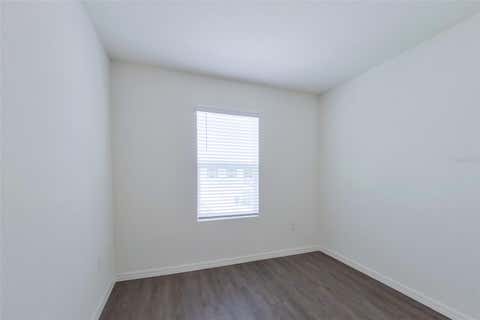 Tiny photo for 32122 Katelin Circle, Leesburg, FL 34748 (MLS # O6420599)