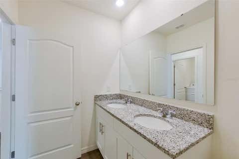 Tiny photo for 32122 Katelin Circle, Leesburg, FL 34748 (MLS # O6420599)