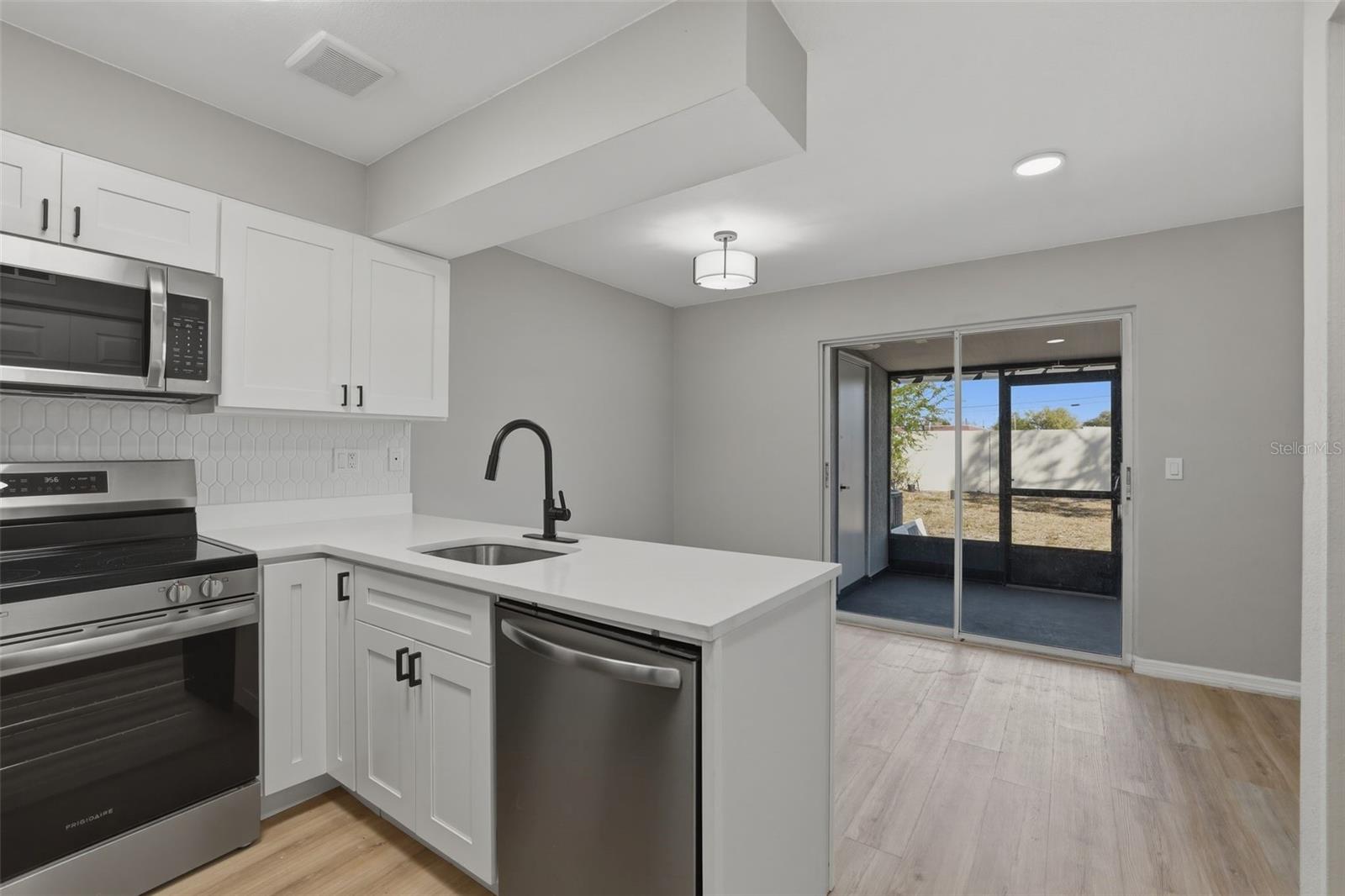 PINEBROOK ESTATES - Residential