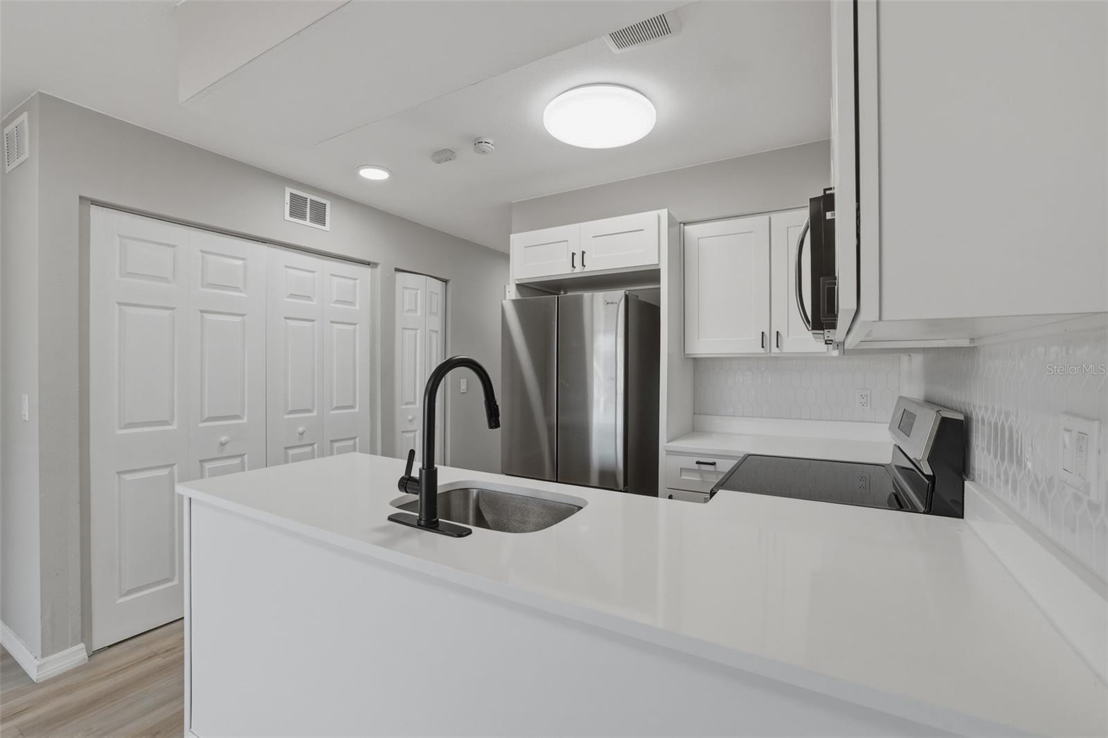 PINEBROOK ESTATES - Residential