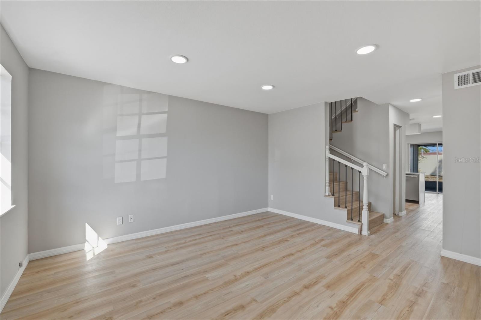 PINEBROOK ESTATES - Residential