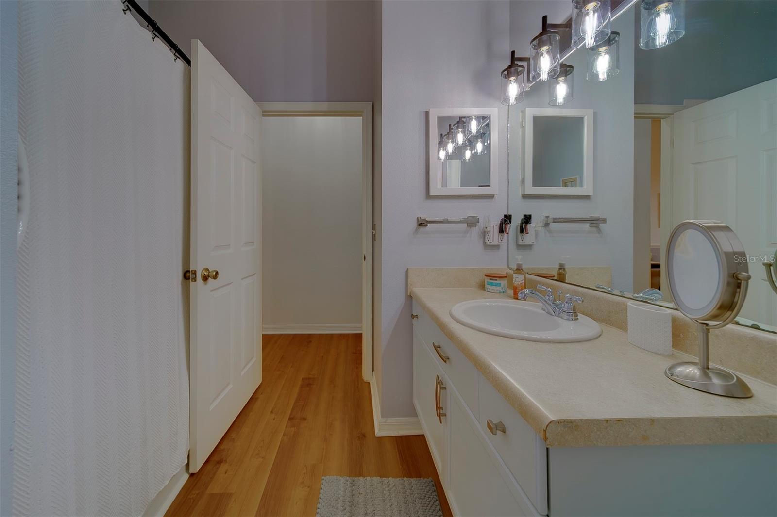 WILLOW GREENS - Residential