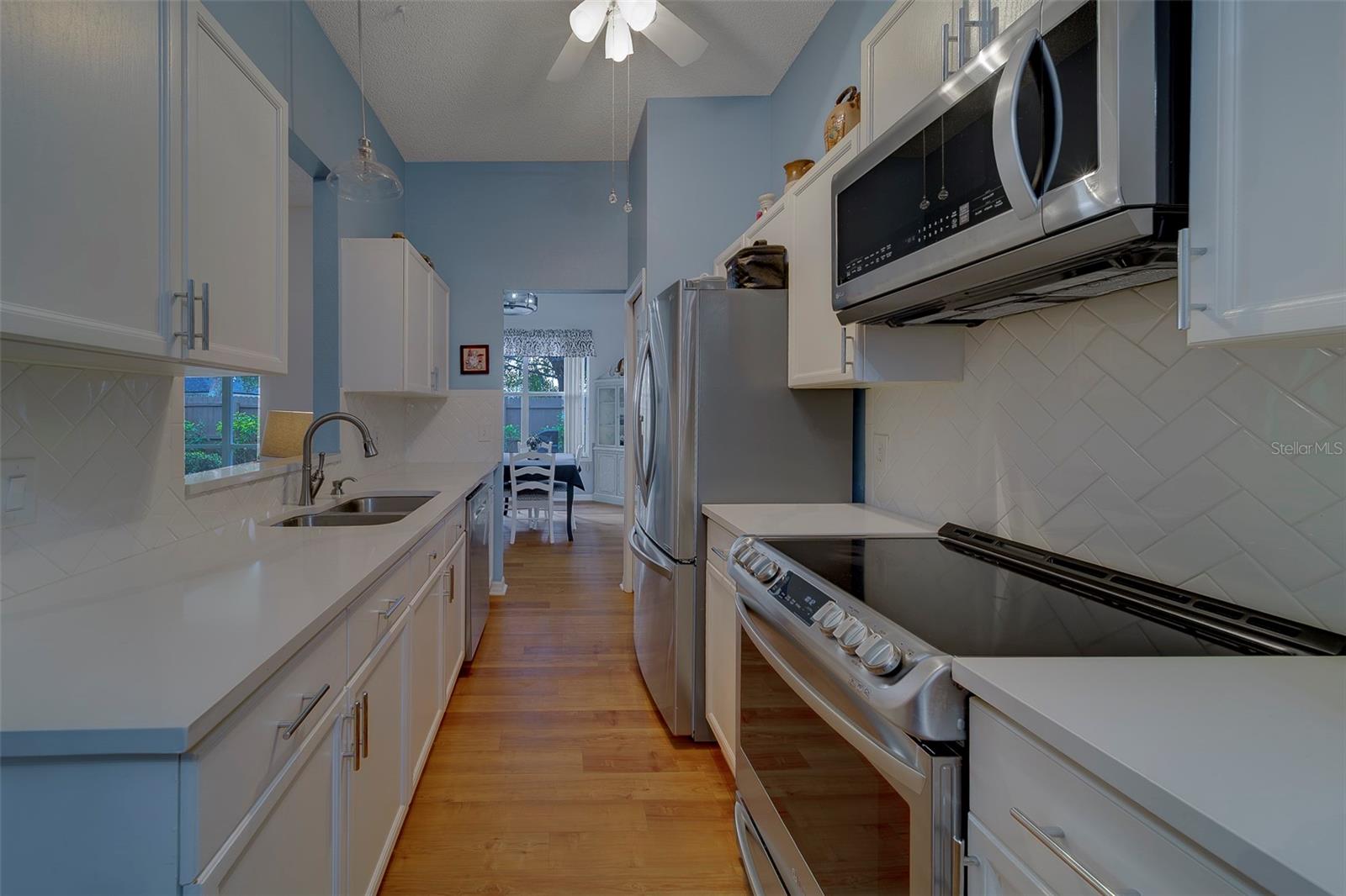 WILLOW GREENS - Residential