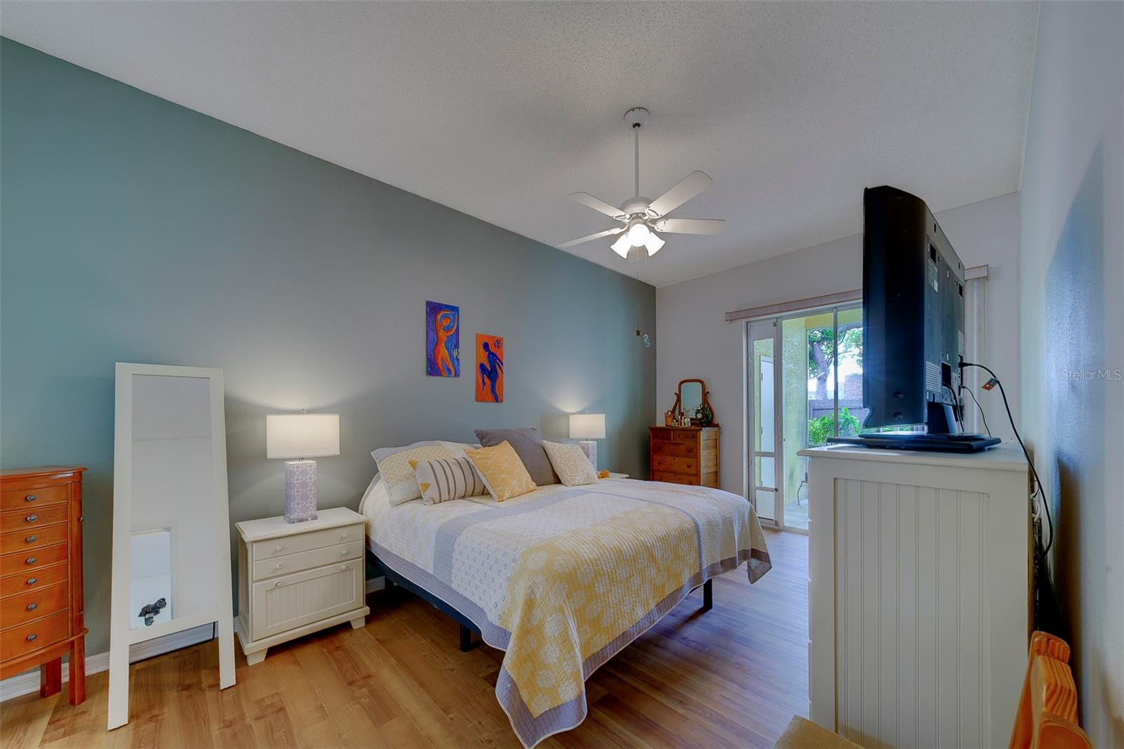 WILLOW GREENS - Residential