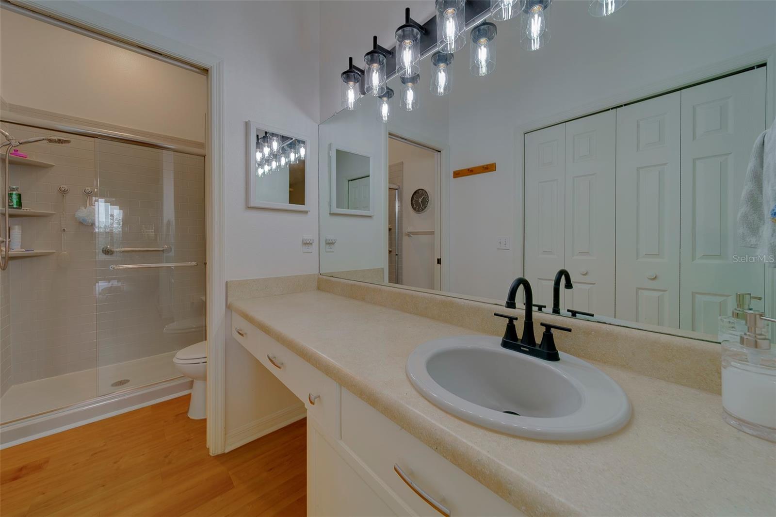 WILLOW GREENS - Residential