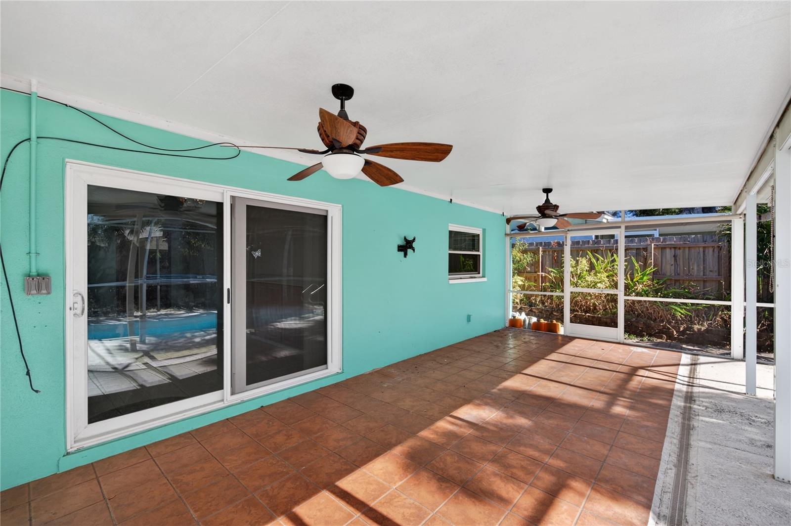 BRENTWOOD ESTATES - Residential