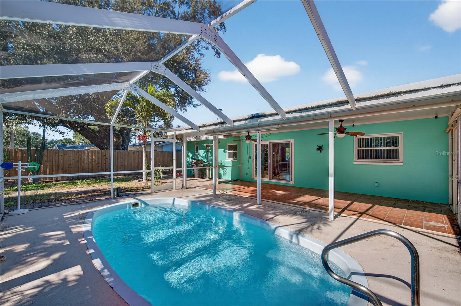 BRENTWOOD ESTATES - Residential