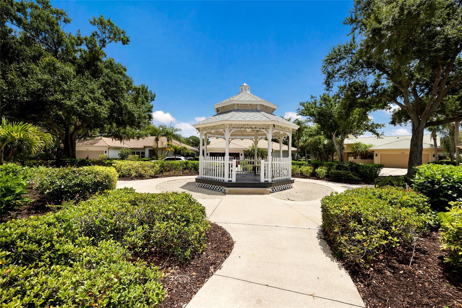 2893 SANDRINGHAM PLACE