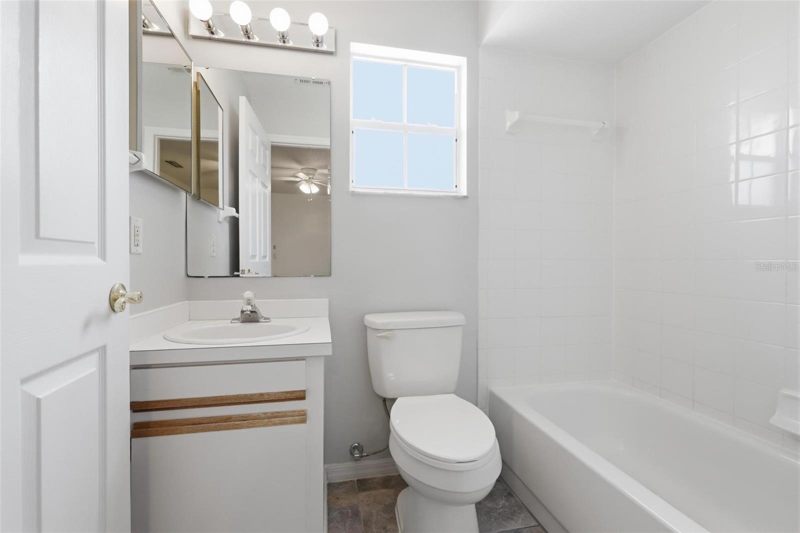 DELTONA LAKES UNIT 32 - Residential