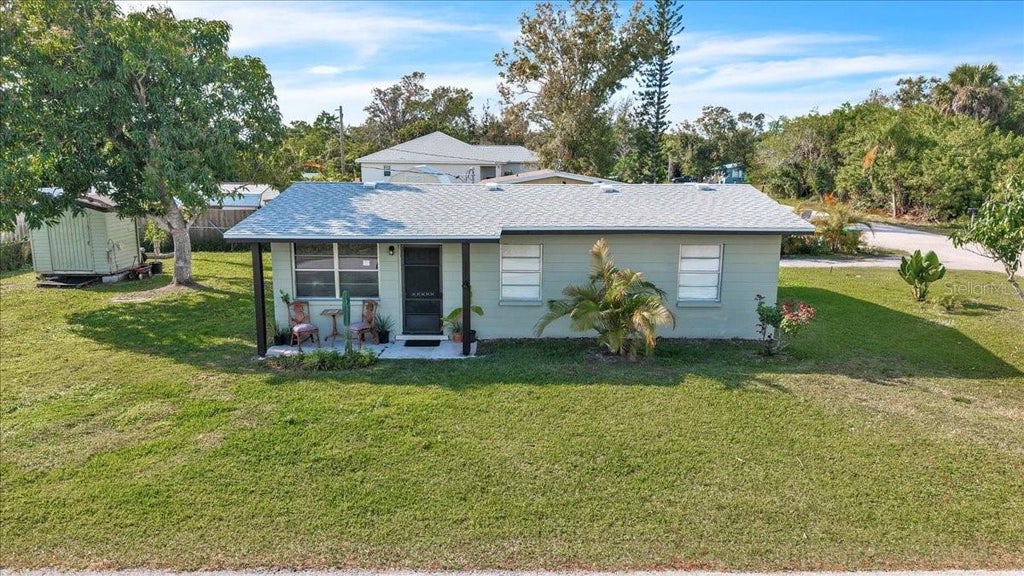 Photo of 1437 Coral Ridge Drive, Punta Gorda, FL 33950 (MLS # C7531608)