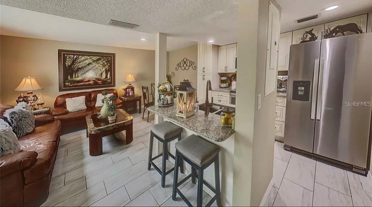 SHADYBROOK VILLAGE CONDO CB3/68 AMD OR - Residential Lease