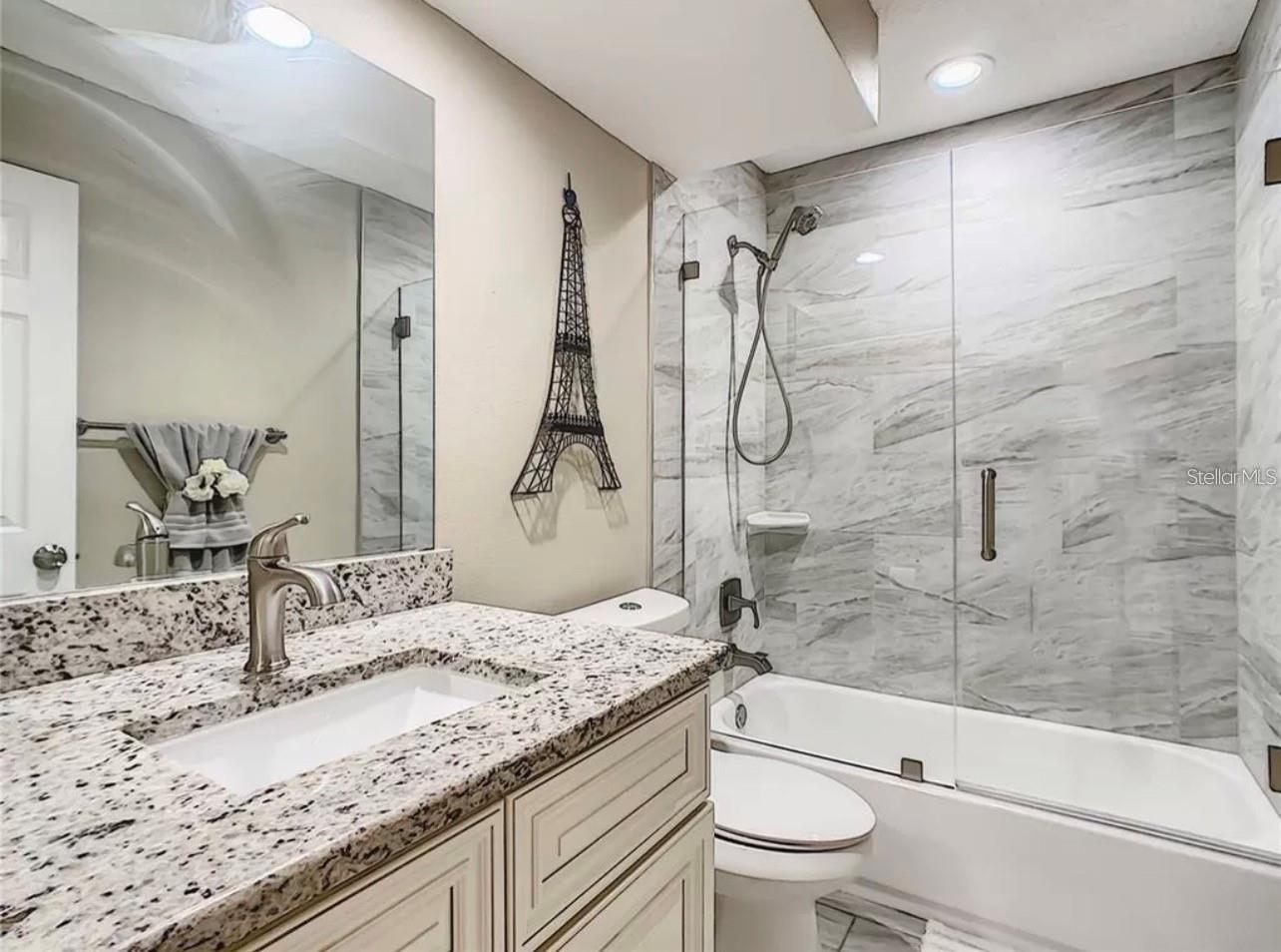 SHADYBROOK VILLAGE CONDO CB3/68 AMD OR - Residential Lease