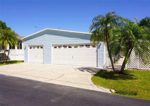 2016 LAKE LINDA CIRCLE LUTZ FL 33558