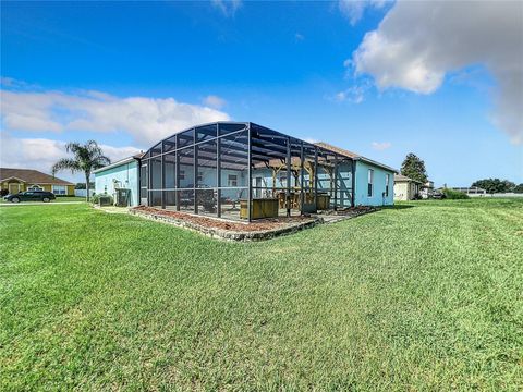 A home in WINTER HAVEN