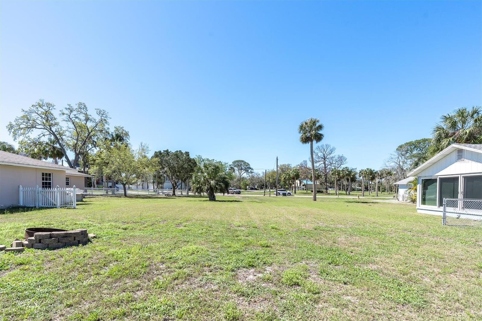 NEW PORT RICHEY ESTATES - Land