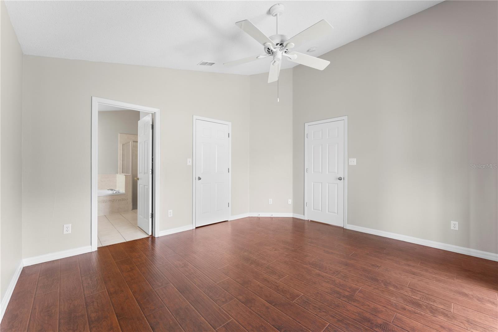 WINFIELD - Residential
