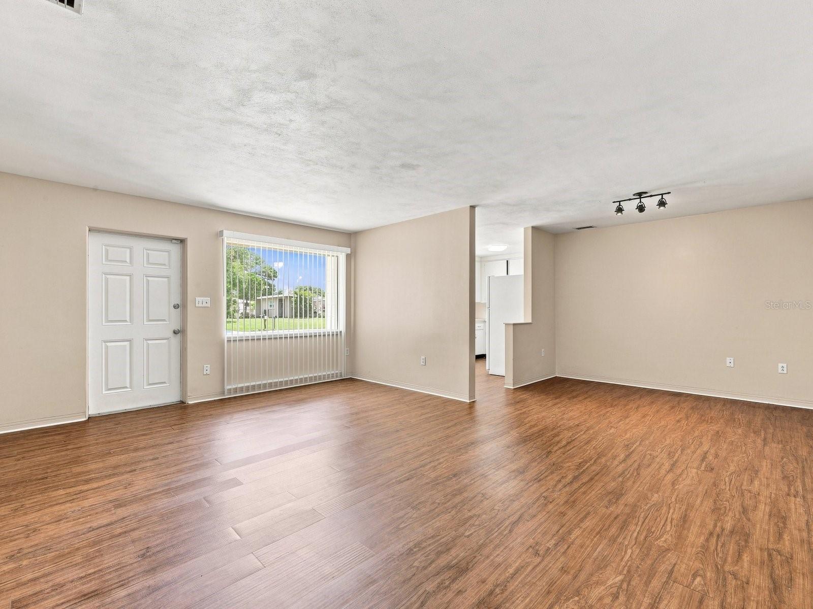 208 62ND STREET W