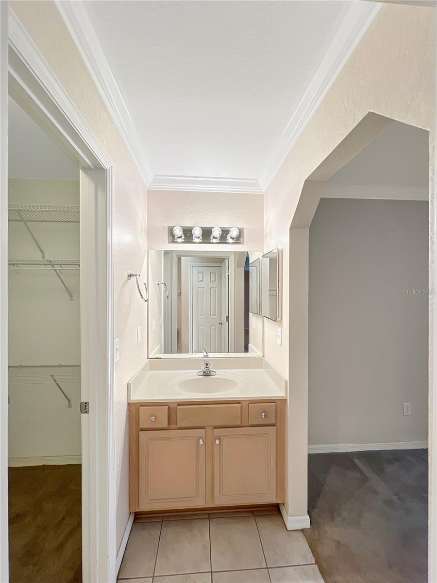 MAGNOLIA GARDEN VILLAS OR 1412/521 - Residential