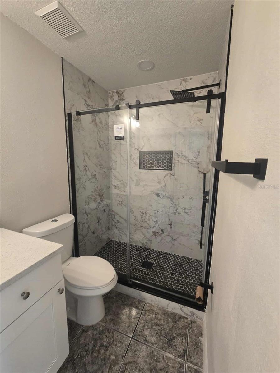 LAKE PADGETT ESTATES EAST - Residential Lease