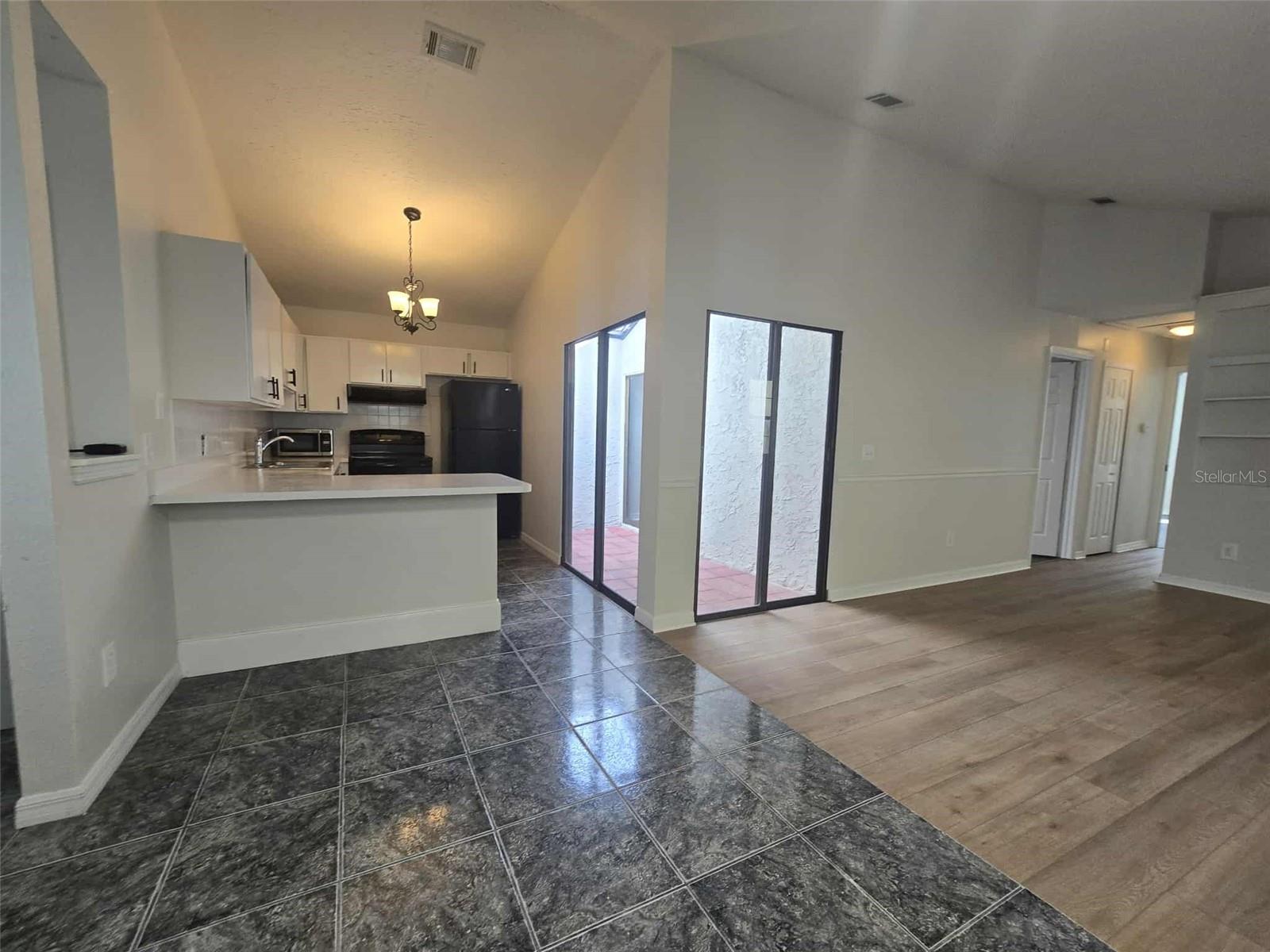 LAKE PADGETT ESTATES EAST - Residential Lease
