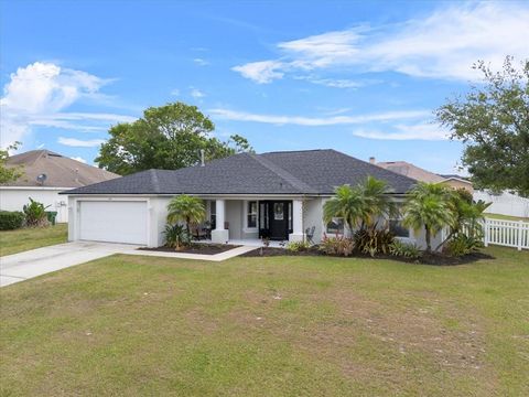 A home in WINTER HAVEN