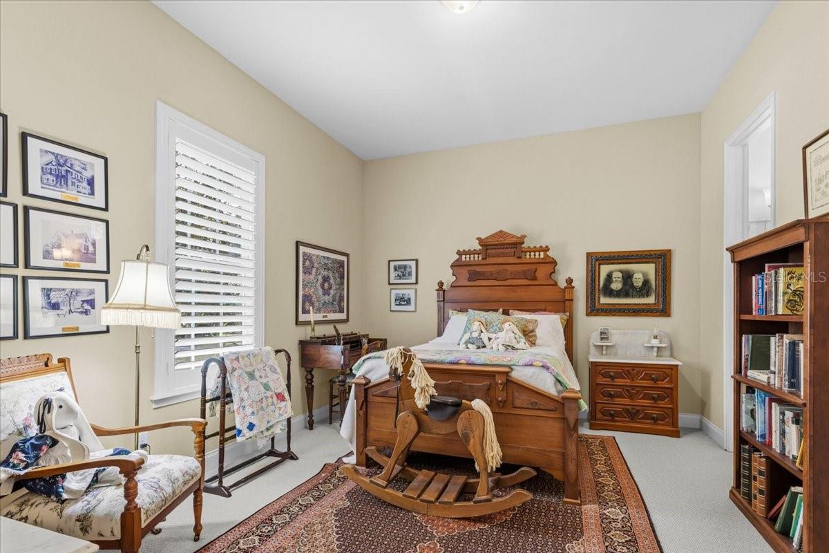 MEADOWS NORTH - Residential