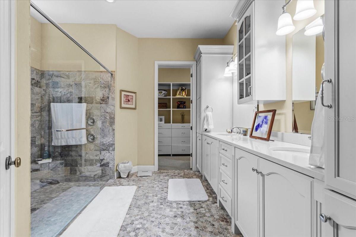 MEADOWS NORTH - Residential