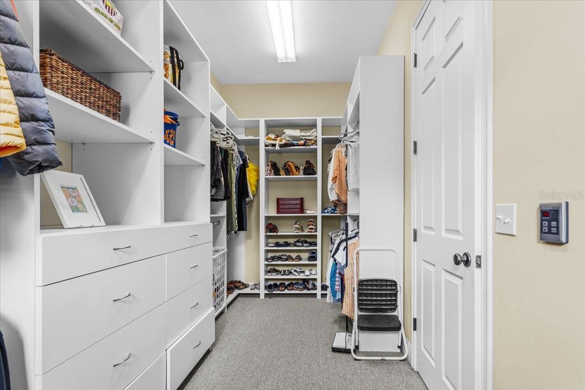 MEADOWS NORTH - Residential
