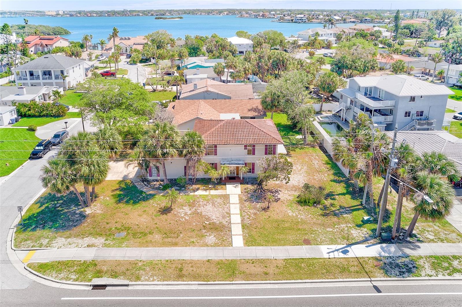 BELLEAIR BEACH - Residential