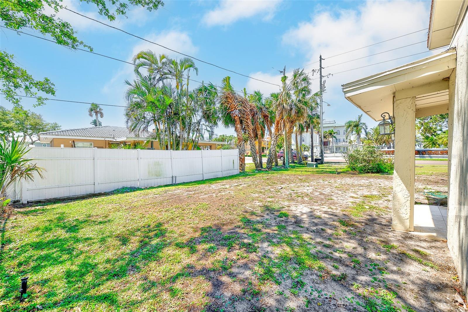 BELLEAIR BEACH - Residential