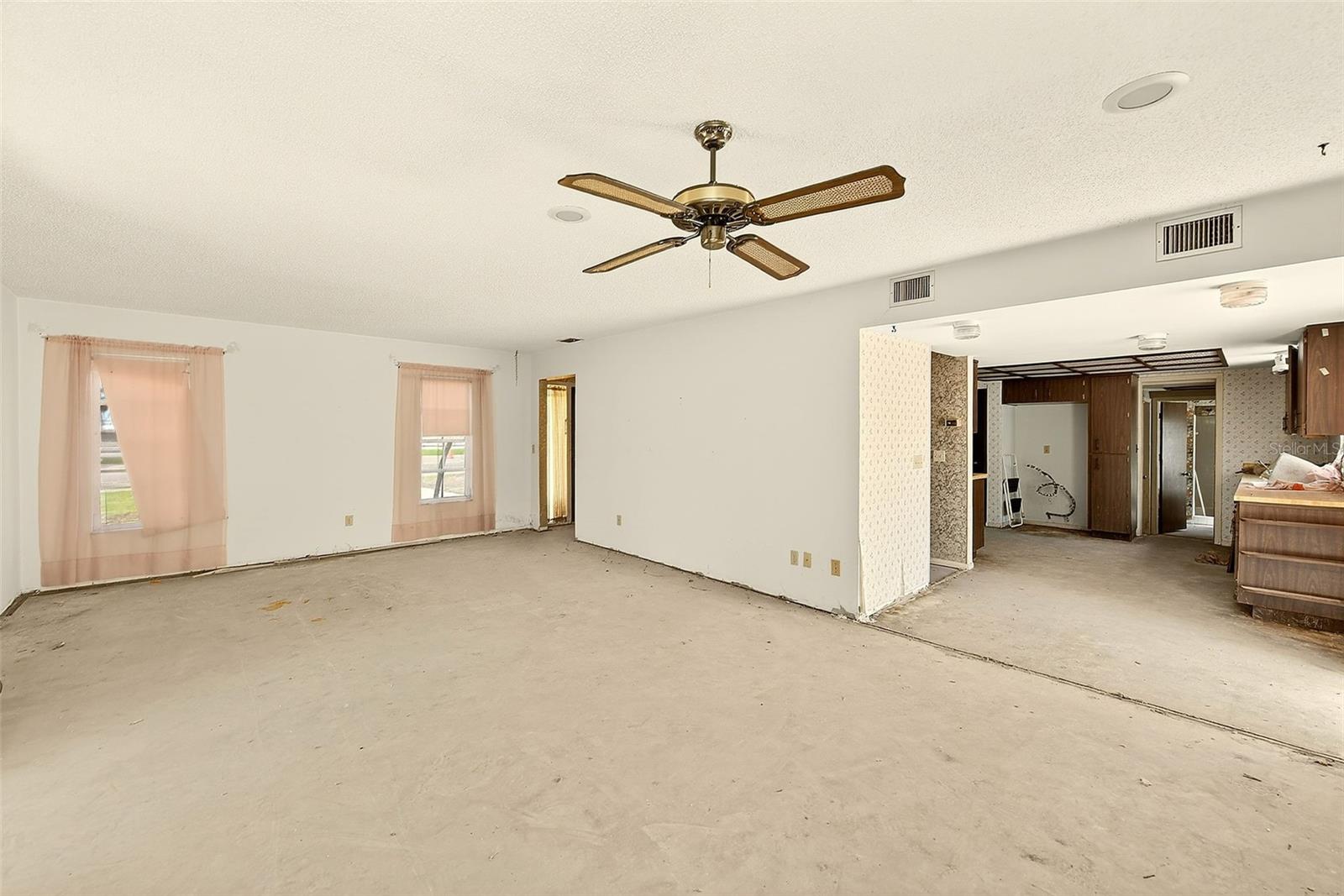 BELLEAIR BEACH - Residential