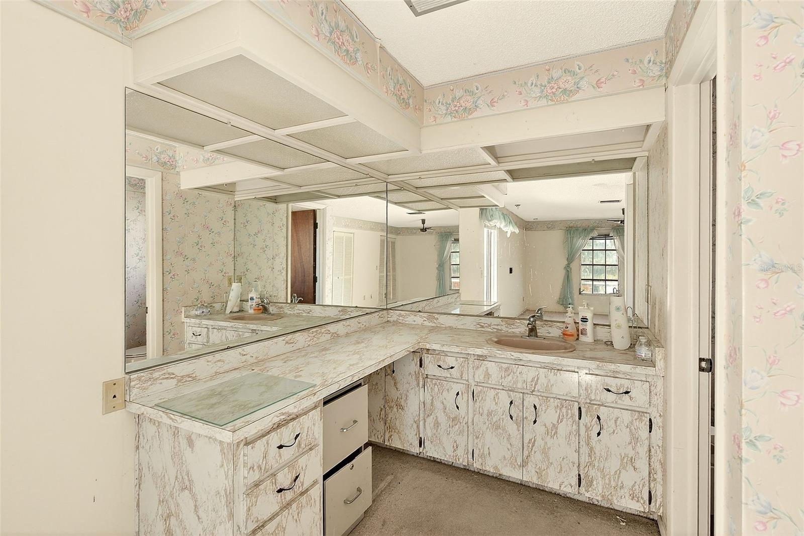 BELLEAIR BEACH - Residential