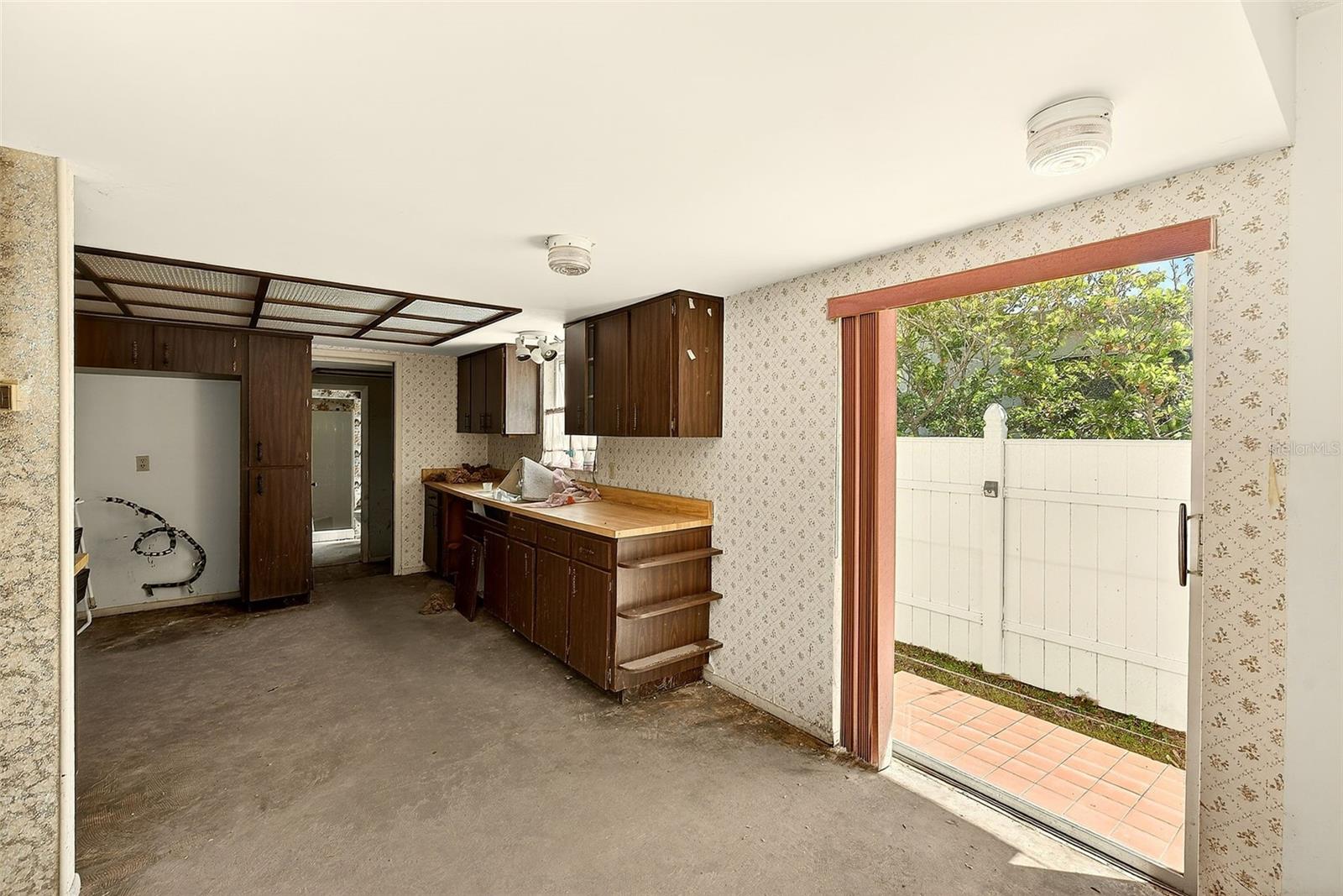 BELLEAIR BEACH - Residential