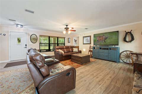 Tiny photo for 18451 NW 141st Avenue, Williston, FL 32696 (MLS # OM727276)