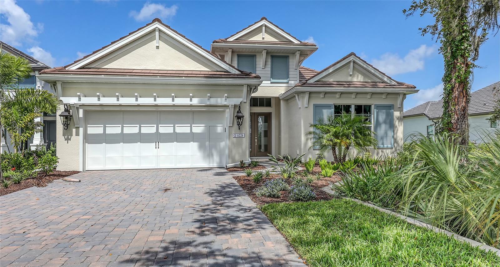 Step into this stunning 3-bedroom, 3-bathroom pool home, offering 2,646 square feet of beautifully designed living space. Nestled in a serene setting, this home boasts breathtaking lake views that you can enjoy from your private pool and spa—ideal for both entertaining guests and relaxing in your own peaceful retreat.
Inside, you'll find a perfect blend of comfort and style, with spacious living areas, elegant finishes, and thoughtful details throughout. Whether you're hosting friends or enjoying a quiet evening at home, this property offers everything you need to live the Florida lifestyle to the fullest.
