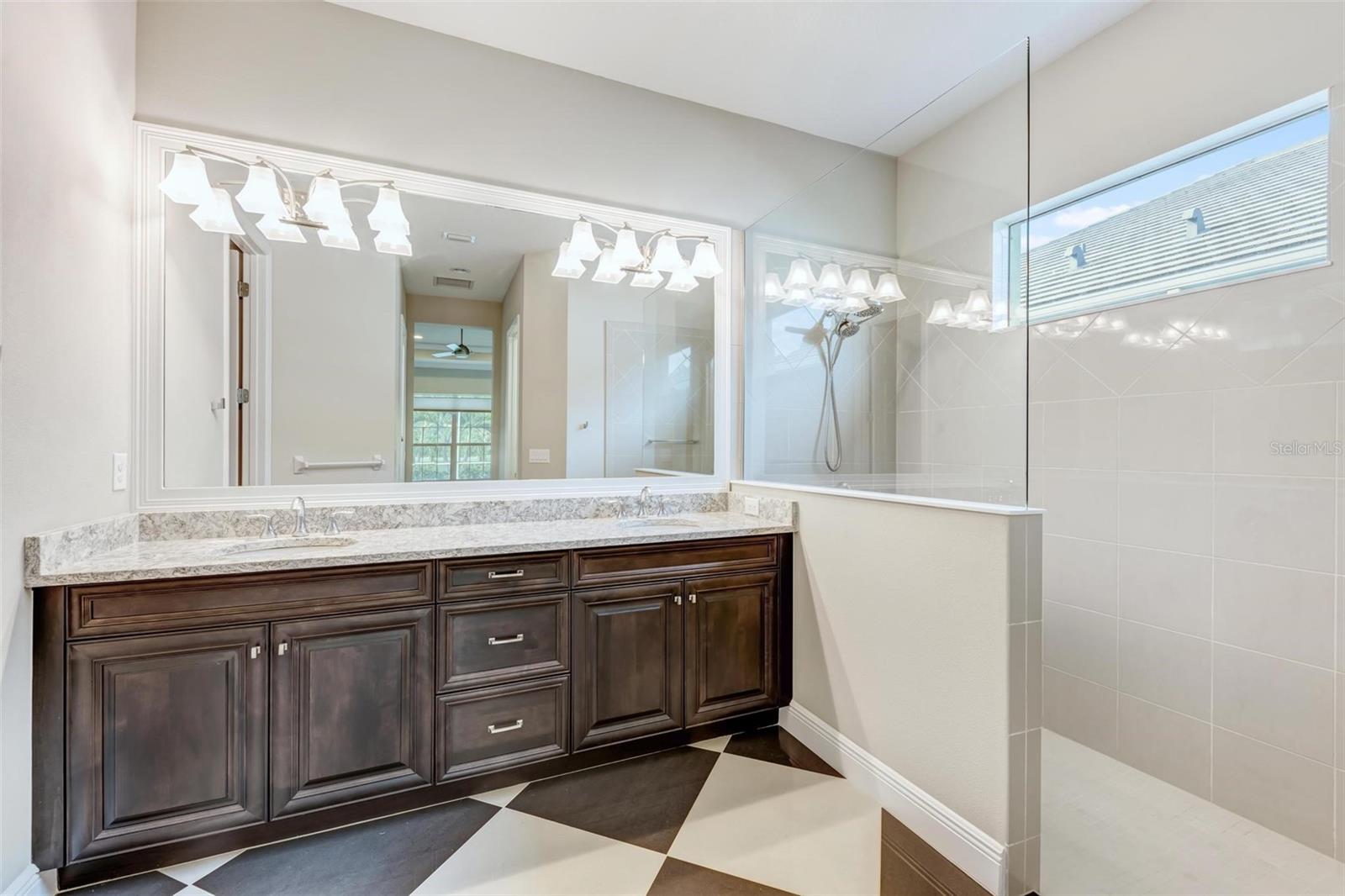 LANSDOWNE CRESCENT - Residential Lease