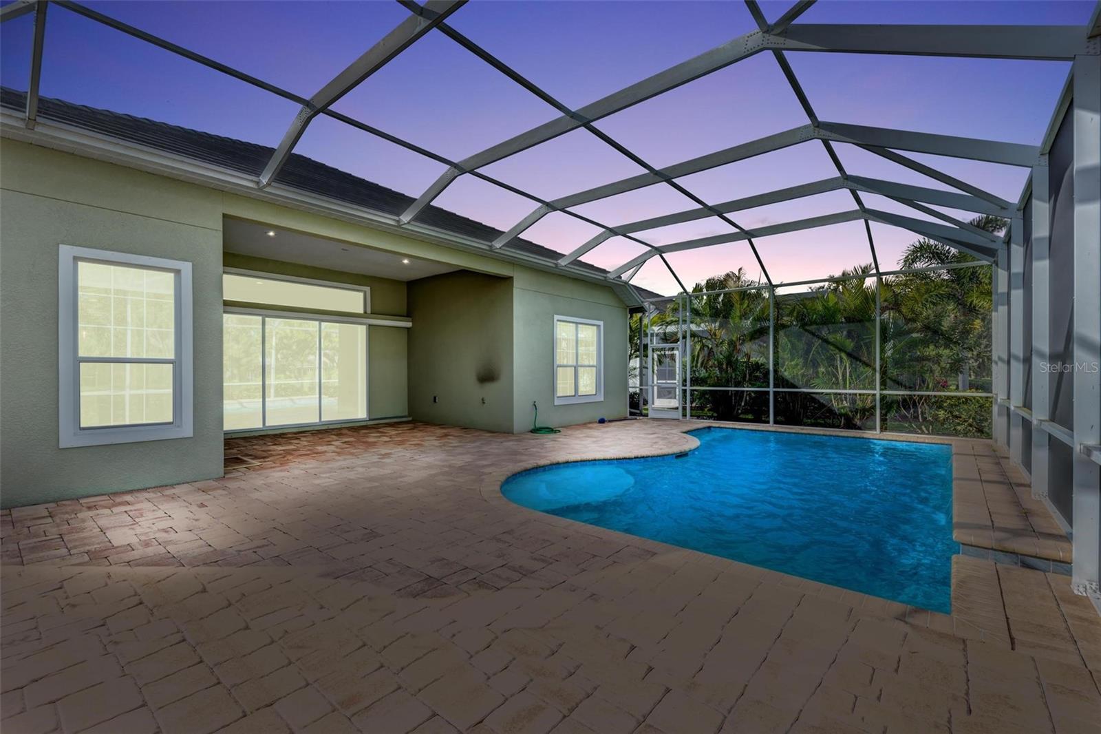 LANSDOWNE CRESCENT - Residential Lease