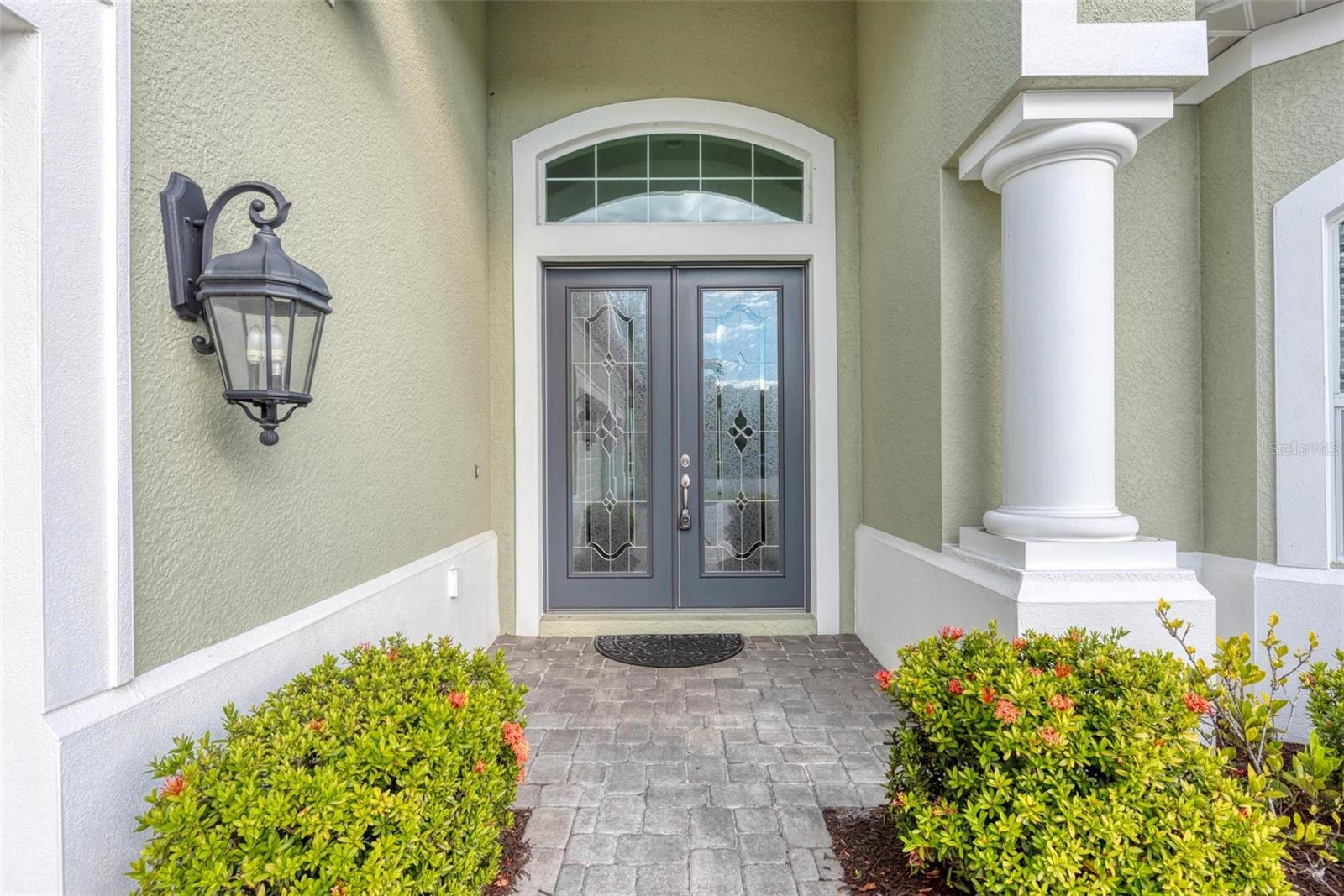 LANSDOWNE CRESCENT - Residential Lease