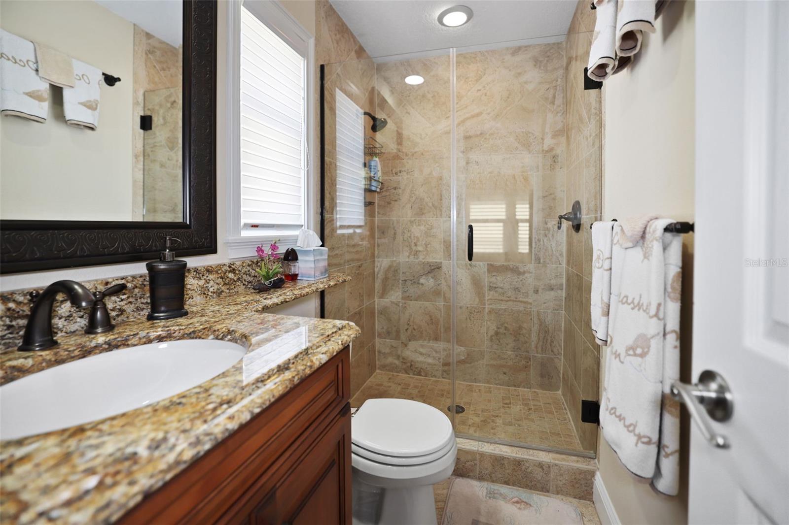 OZONA SHORES 5TH ADD - Residential